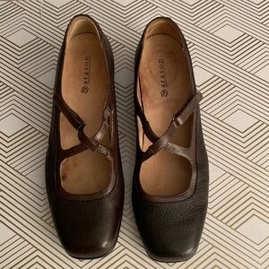 Aravon Brown Leather  Shoes Size 10B
